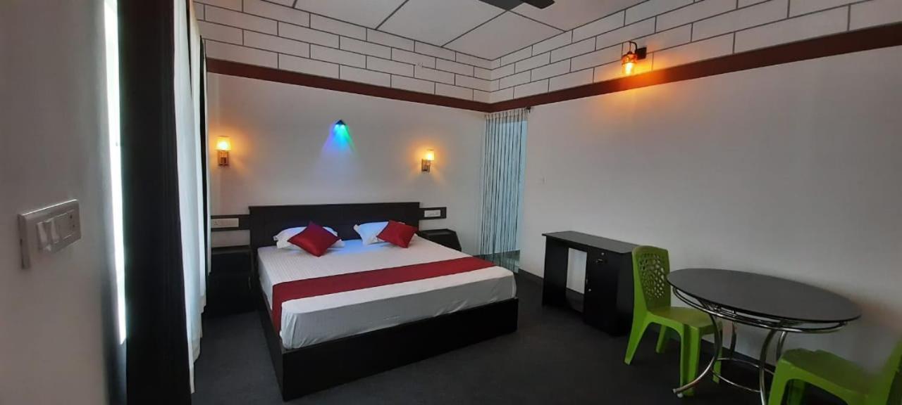 Linn View Home Stay มุนนาร์ ห้อง รูปภาพ