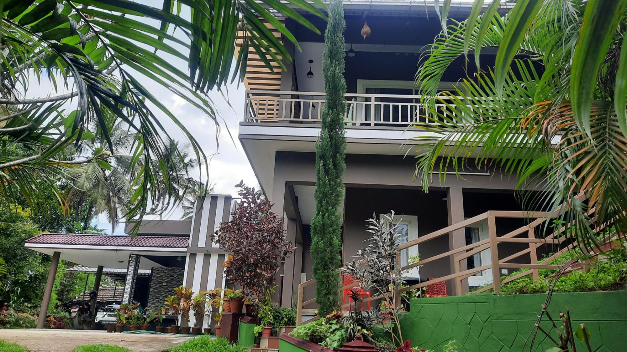 Linn View Home Stay มุนนาร์ ห้อง รูปภาพ